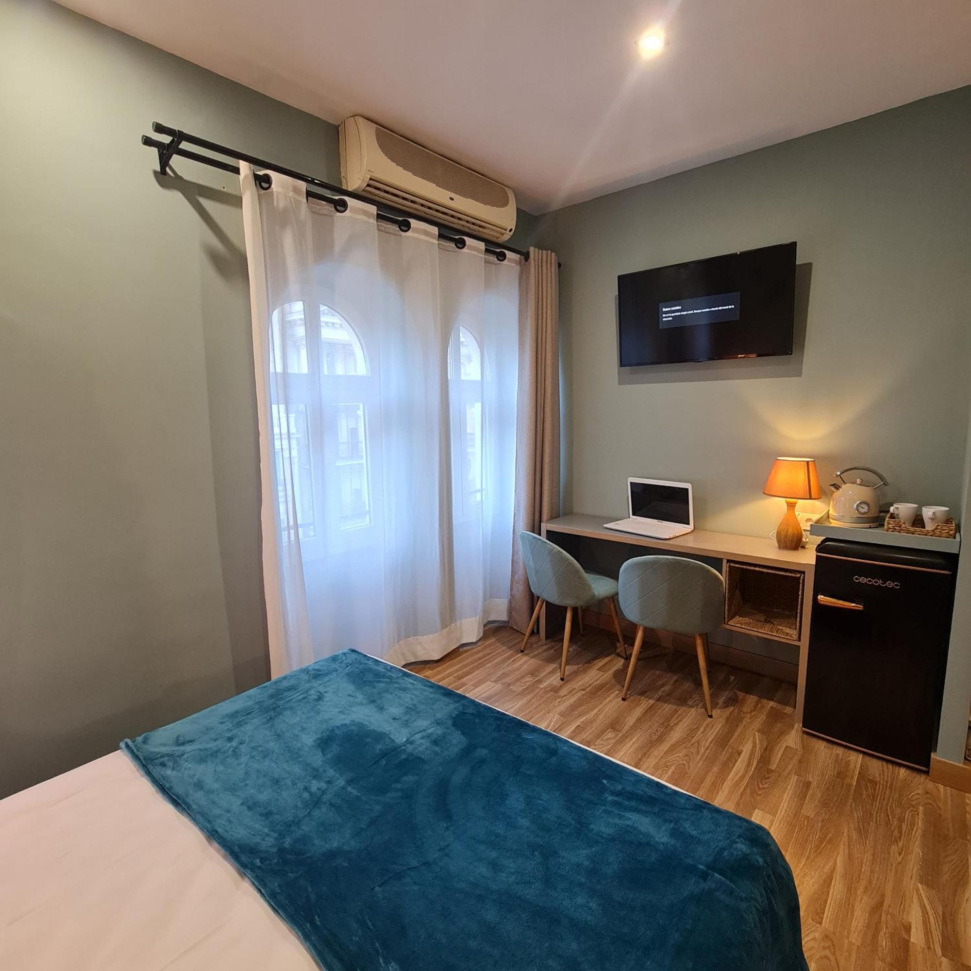 Luxury Green Hostal Madrid Gran Via Dış mekan fotoğraf