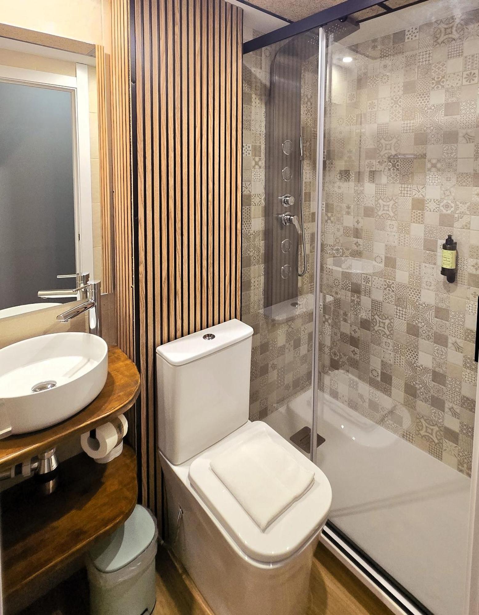 Luxury Green Hostal Madrid Gran Via Dış mekan fotoğraf